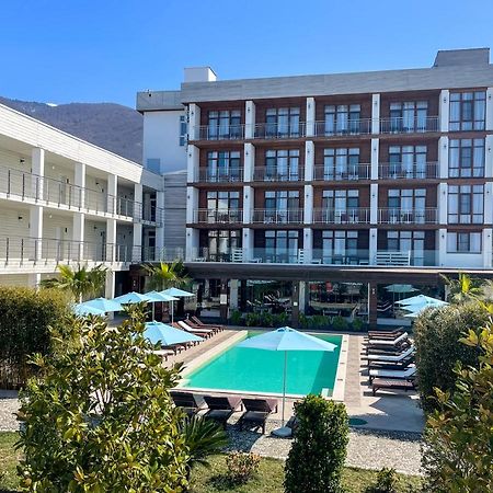 Aquamarine Family Club Hotel Gagra Exterior foto